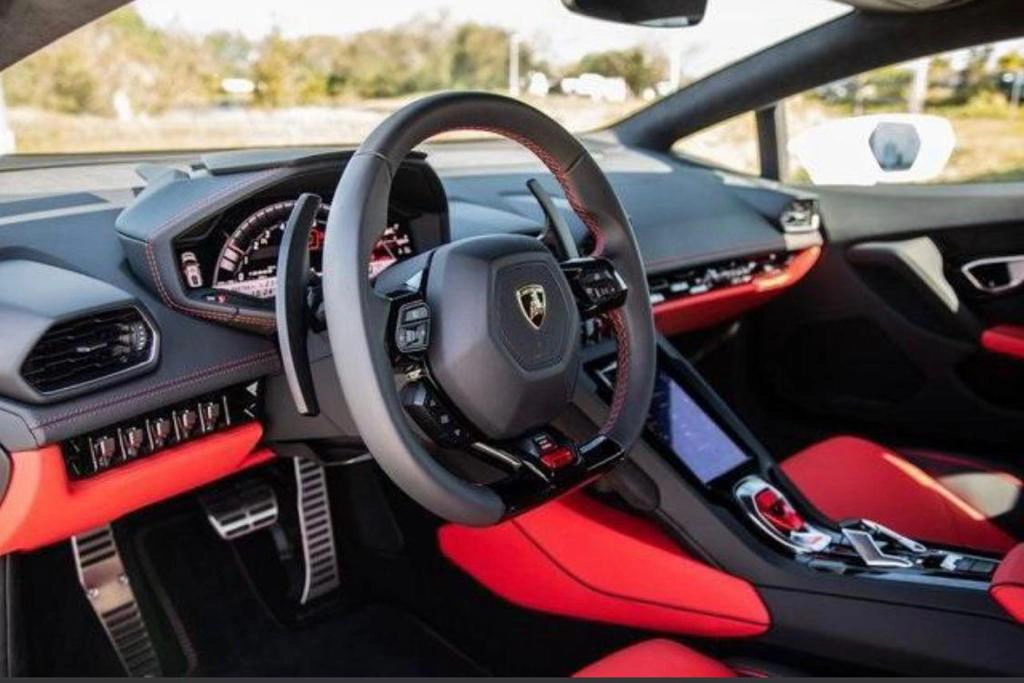 Lamborghini Huracan
