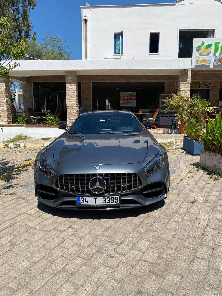 Mercedes GT