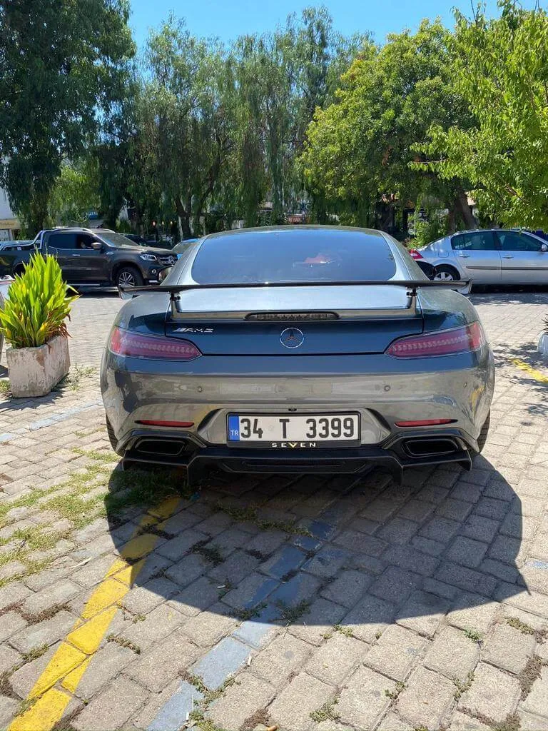 Mercedes GT